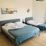 Blife Felicya Private Rooms